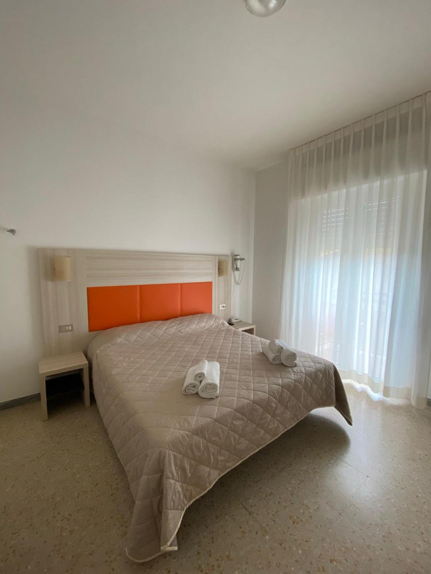 Hotel Silver Rimini Exteriér fotografie