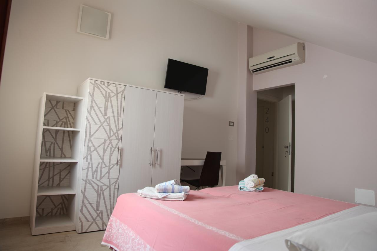 Hotel Silver Rimini Exteriér fotografie